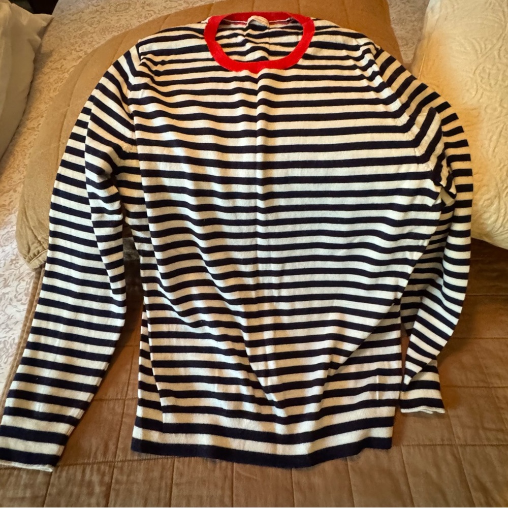 Woman Gap Striped Sweater with Red Collar